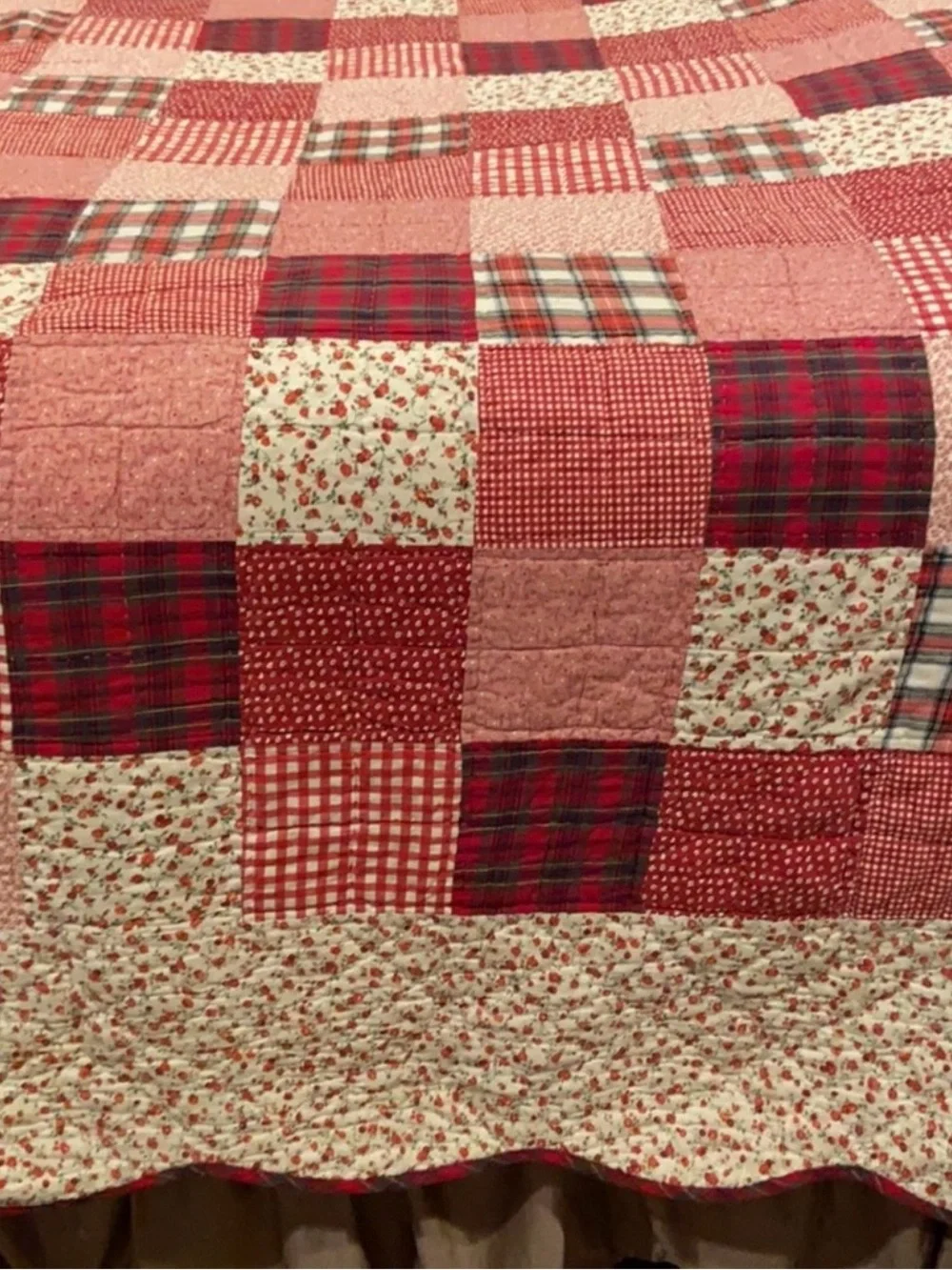 Vintage Patchwork Scalloped Quilt & 2 Shams Checks & Plaids 94 x 98